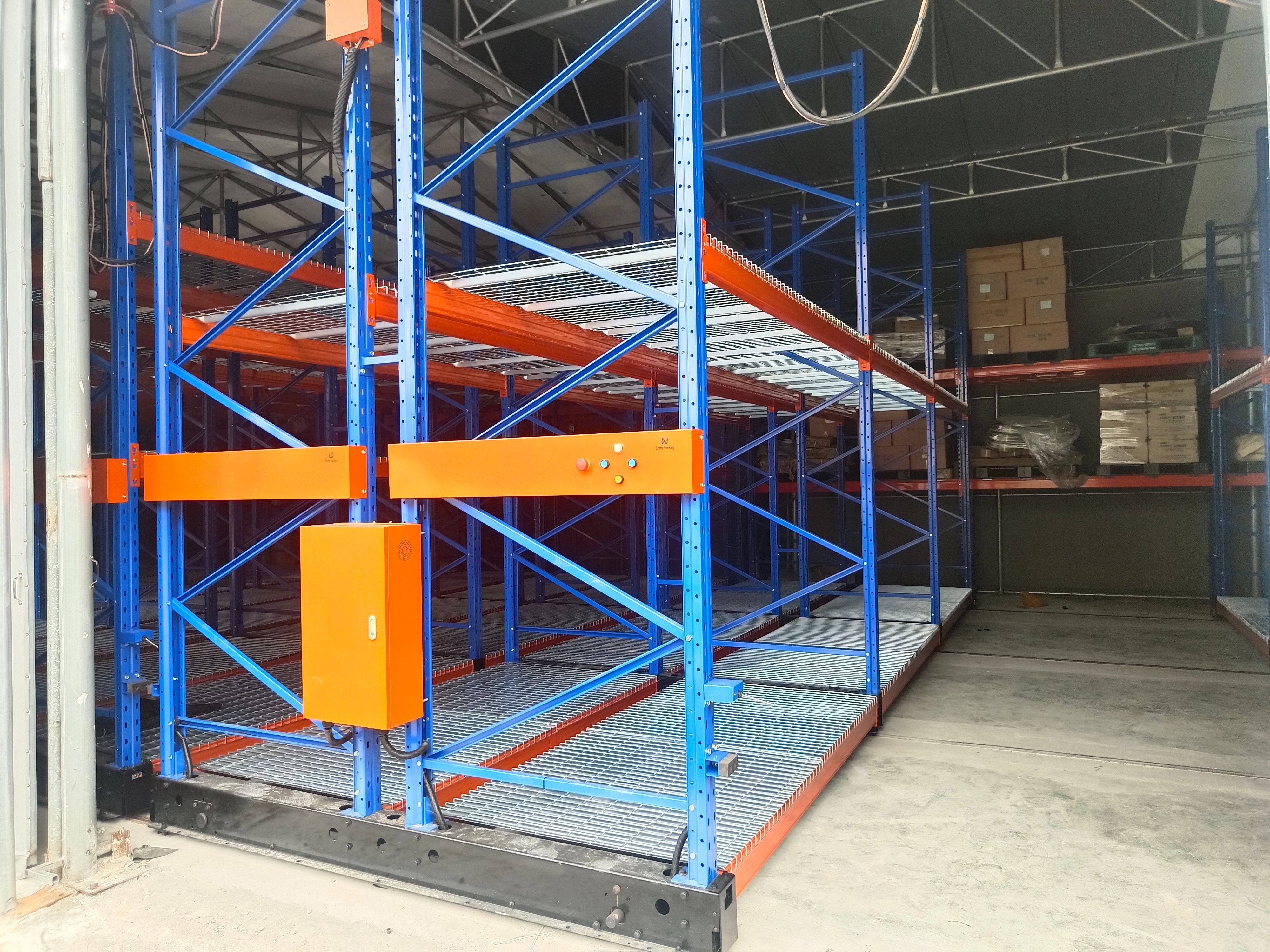 mobile racking system
