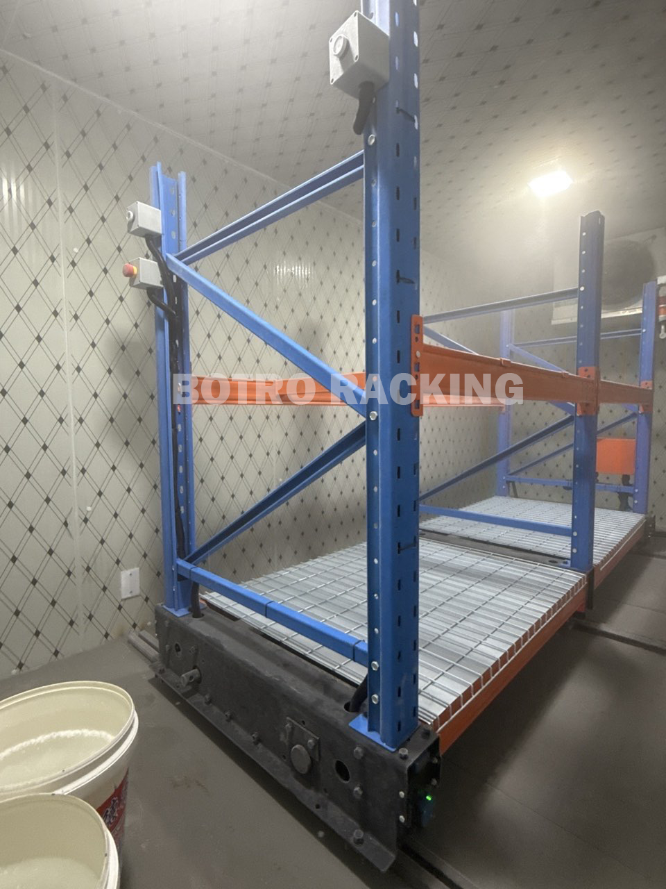 mobile racking