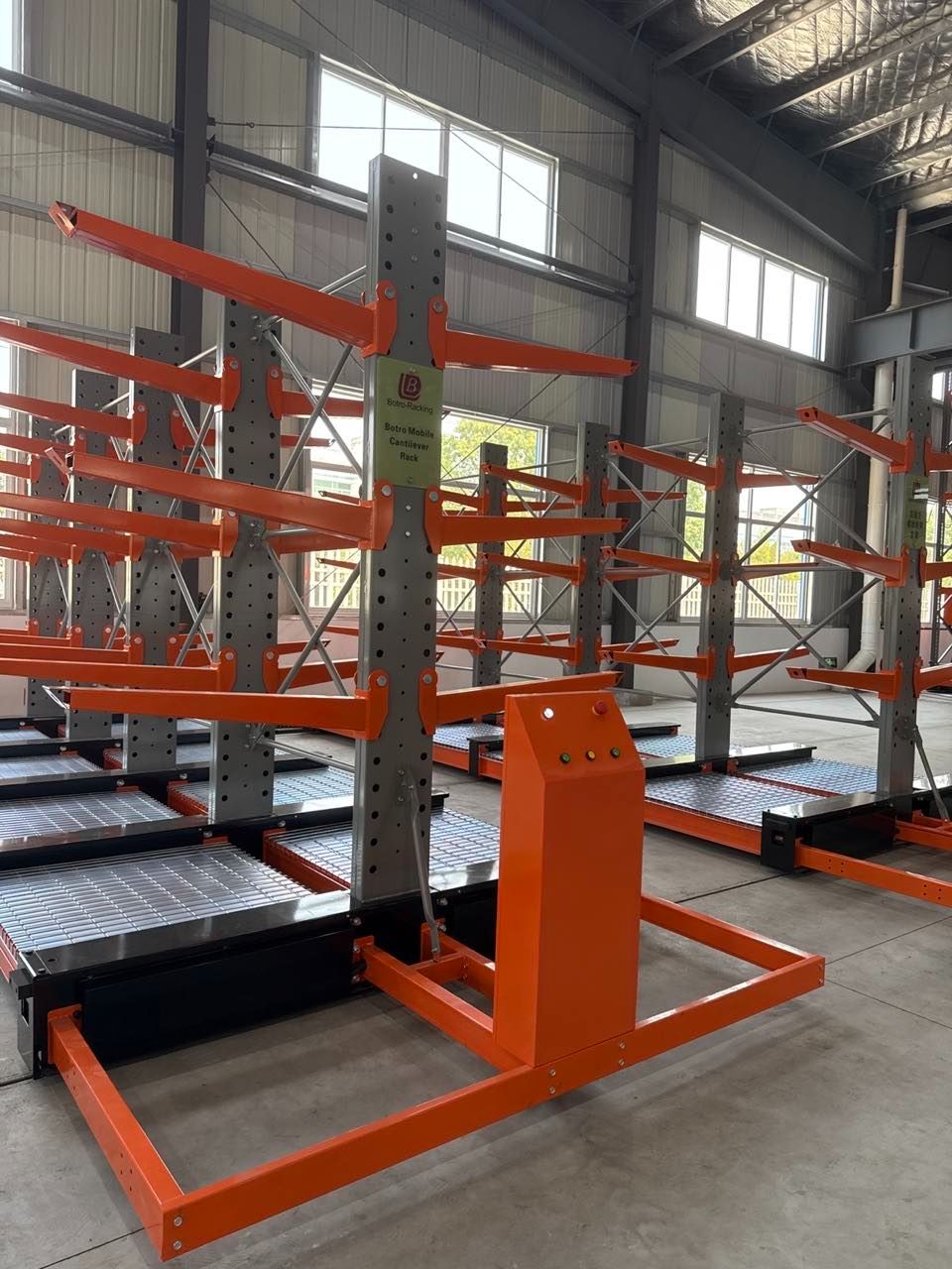 mobile cantilever racking